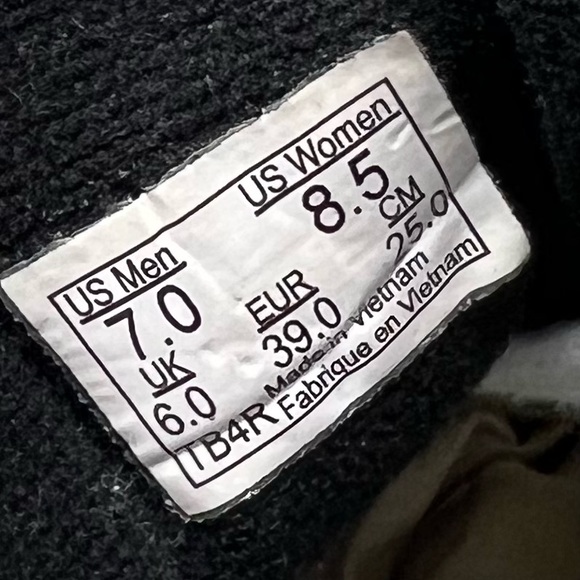 RARE Vans x Disney Ski Hi 101 Dalmations Sneakers Limited Edition Cream Black - Picture 9 of 9